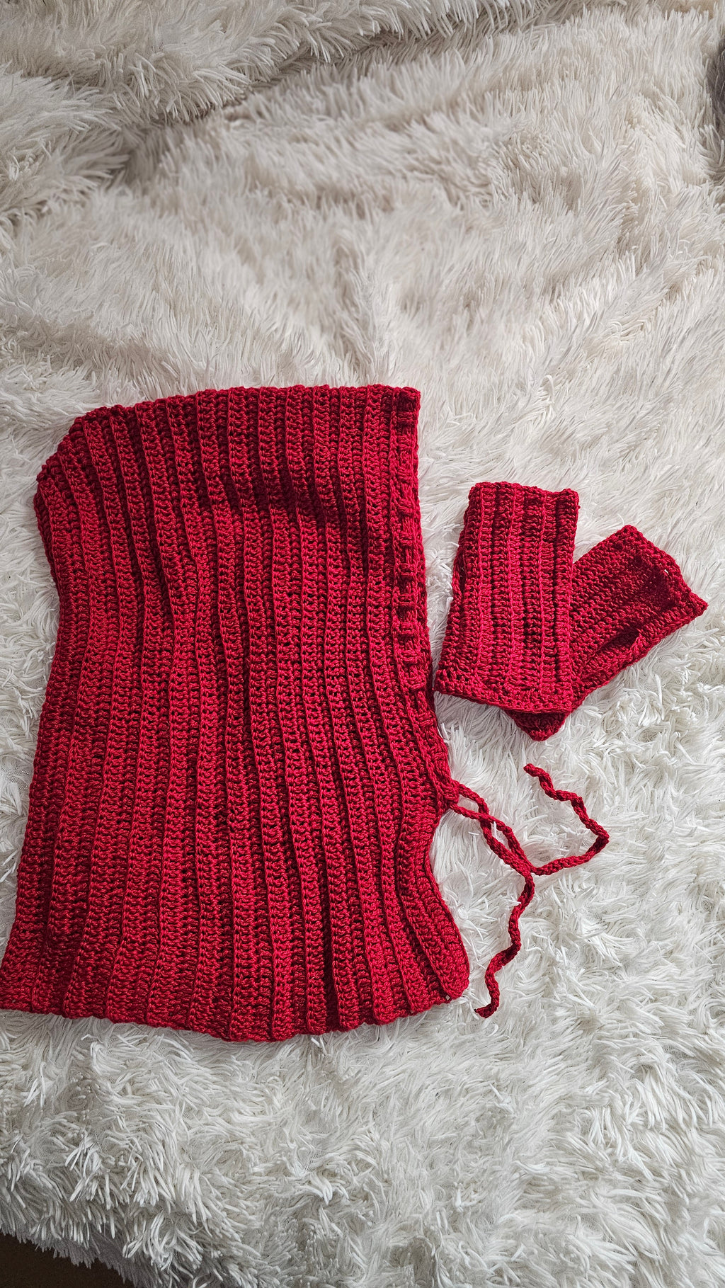 Balaclava + mitaines rouge cachemire - 80€