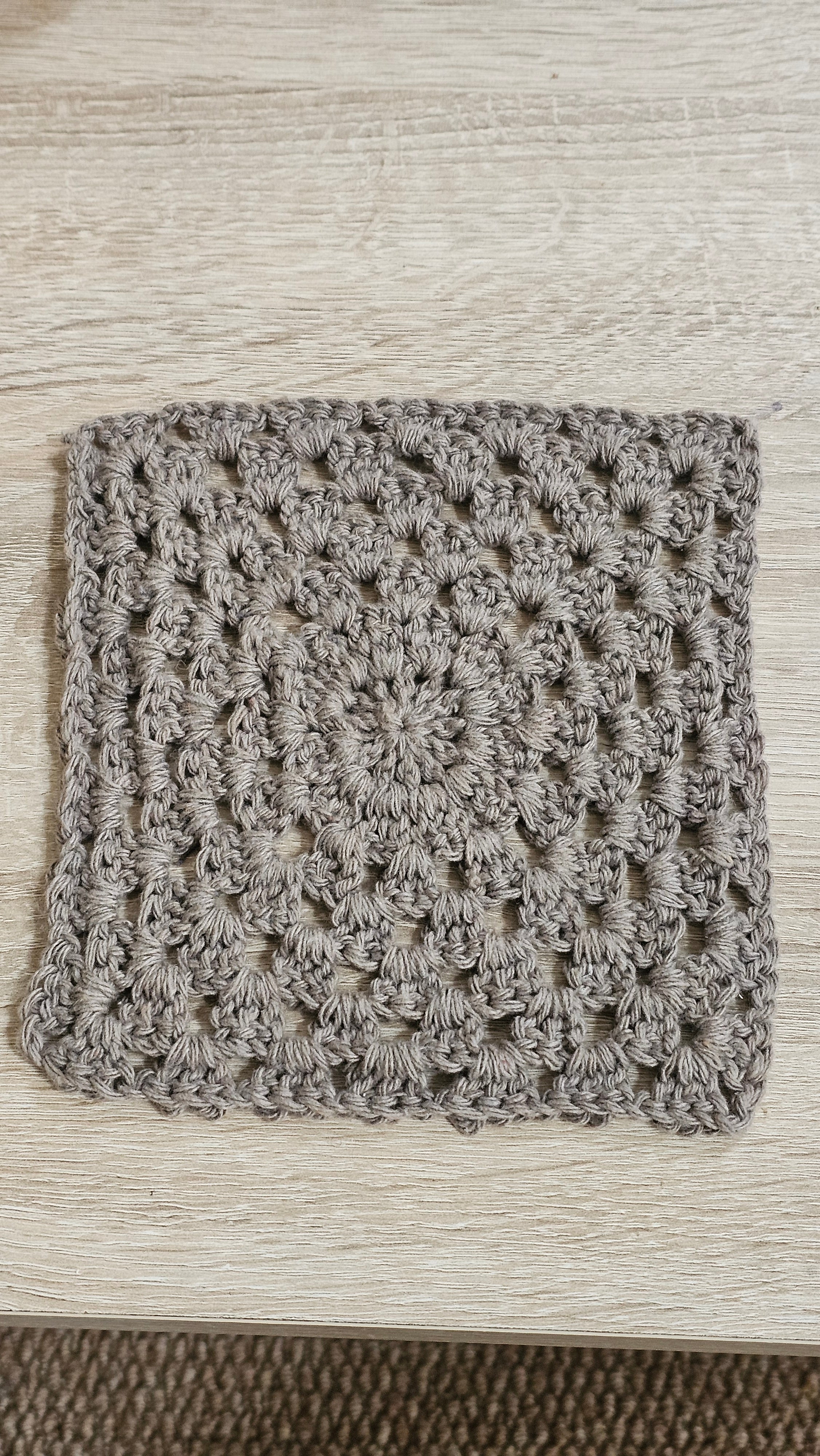Dessous de plat crocheté – objet déco à partir de 15euros